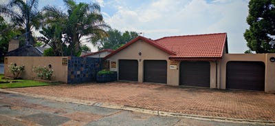 /international/za/opal-place-12-randhart-gauteng-310108508960/