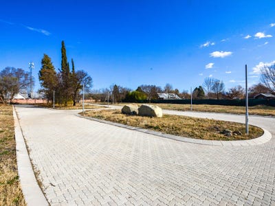/international/za/vyfhoek-north-west-310108513319/