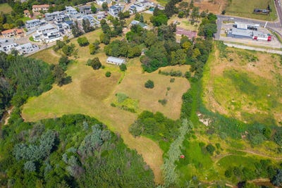 /international/za/falls-road-32-diswilmar-ah-gauteng-310108525075/