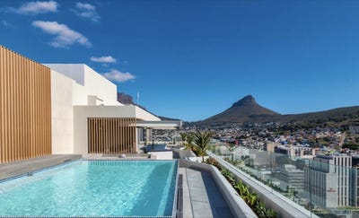/international/za/city-center-cape-town-western-cape-310108589698/
