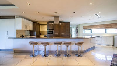 /international/za/2nd-avenue-53-unit-56758-houghton-estate-gauteng-310108509993/