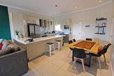/international/za/eaton-avenue-10-unit-40-bryanston-gauteng-310108516810/