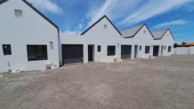 /international/za/voortrekker-road-173-unit-3-velddrif-western-cape-310108521869/