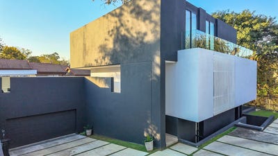 /international/za/shelley-14a-woodmead-gauteng-310108514551/