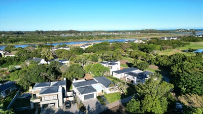 /international/za/milkwood-glen-3-unit-123-keurbooms-western-cape-310108511977/