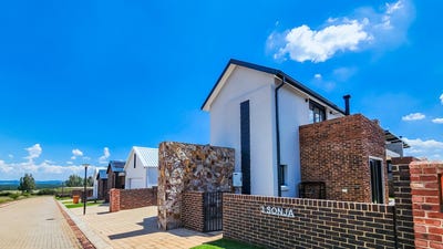 /international/za/dagbreek-landgoed-vyfhoek-3-unit-3-vyfhoek-north-west-310108518908/