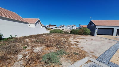 /international/za/pelican-bay-road-13-port-owen-western-cape-310108519672/