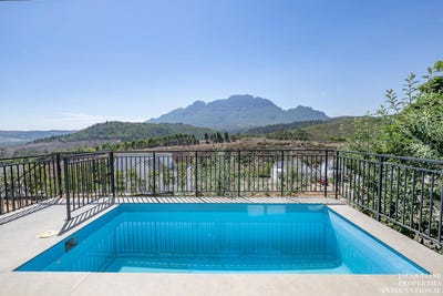 /international/za/la-roche-idasvallei-stellenbosch-western-cape-stellenbosch-western-cape-310106823759/
