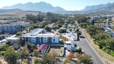 /international/za/la-colline-road-9-la-colline-western-cape-310108518858/
