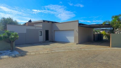 /international/za/geelhoutpark-north-west-310108514150/
