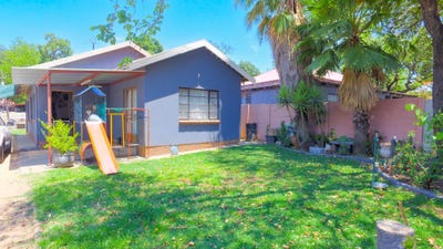 /international/za/bo-dorp-north-west-310108515233/