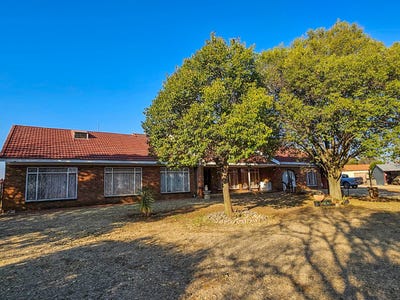 /international/za/potchefstroom-rural-north-west-310108517752/