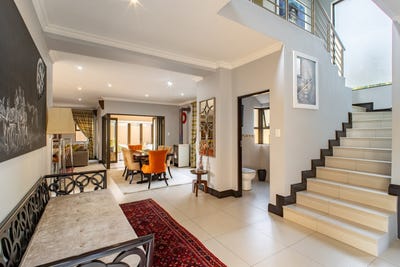 /international/za/rivonia-gauteng-310108512837/