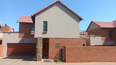 /international/za/wild-olive-estate-free-state-310108512436/