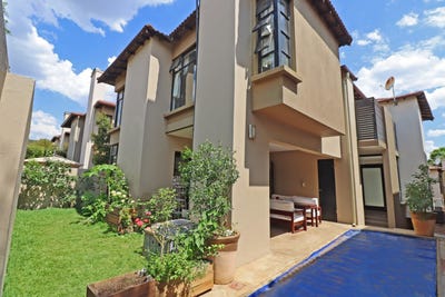 /international/za/daniel-street-4-unit-6-bryanston-gauteng-310108512441/