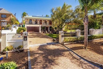 /international/za/durbanville-western-cape-310108566176/