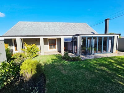 /international/za/kleinmond-central-western-cape-310108508957/