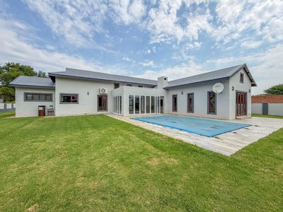 /international/za/meridean-3-the-islands-estates-north-west-310108520408/