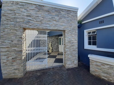 /international/za/nahoon-valley-eastern-cape-310108512345/