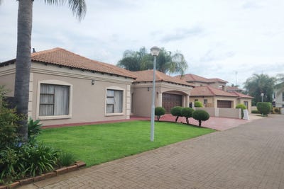 /international/za/celtisdal-gauteng-310108524546/