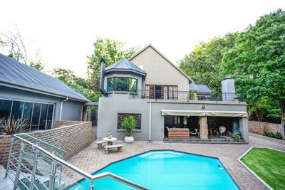 /international/za/henley-on-klip-gauteng-310108525256/