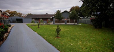 /international/za/milton-crescent-11-randhart-gauteng-310108510496/