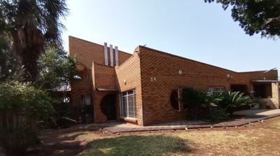 /international/za/parys-free-state-310108513919/