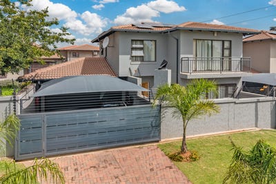 /international/za/krugersdorp-north-gauteng-310108510600/