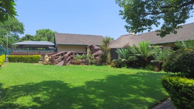 /international/za/safari-gardens-north-west-310108514680/
