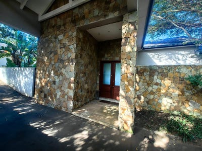 /international/za/dunkirk-estate-kwazulu-natal-310108520993/