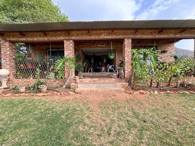 /international/za/potchefstroom-rural-north-west-310108522626/