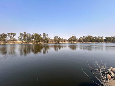 /international/za/lindequesdrif-gauteng-310108512010/