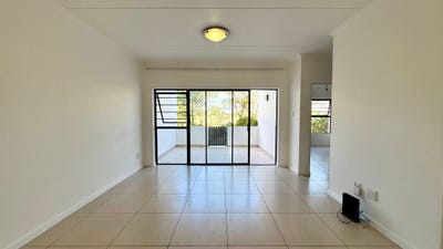 /international/za/de-velde-western-cape-310108522529/