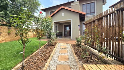 /international/za/don-juan-street-1025-unit-1025b-monavoni-gauteng-310108512891/