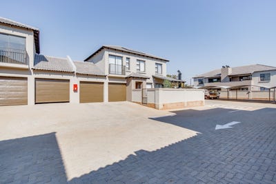 /international/za/montana-gauteng-310108510326/