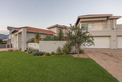 /international/za/the-islands-estates-north-west-310108517158/