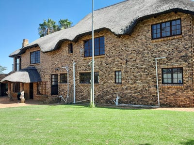 /international/za/kameeldrift-east-gauteng-310108525527/