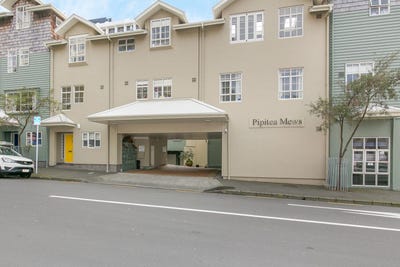 /international/nz/pipitea-street-thorndon-gisborne-320105204329/