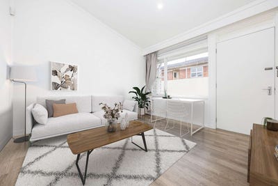 /international/nz/manukau-road-royal-oak-auckland-320087825972/