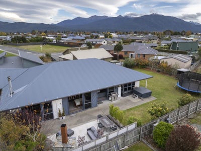 /international/nz/anderson-place-te-anau-southland-320108326553/