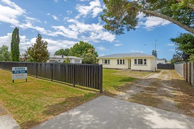 /international/nz/macdonald-street-te-hapara-gisborne-320105098741/