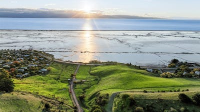 /international/nz/atawhai-downs-wakapuaka-nelson-320100286978/