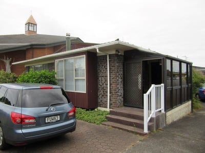 /international/nz/centreway-road-orewa-auckland-320092835652/