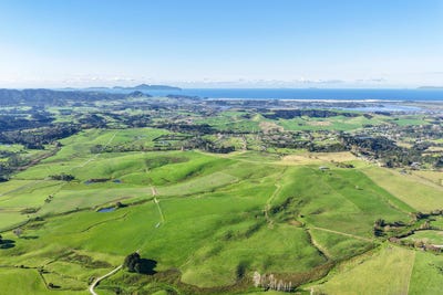 /international/nz/garbolino-and-tara-road-mangawhai-northland-320108365829/