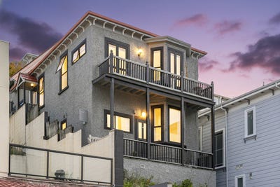 /international/nz/macdonald-crescent-te-aro-gisborne-320107524692/