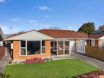 /international/nz/lombard-place-avonhead-canterbury-320108485299/
