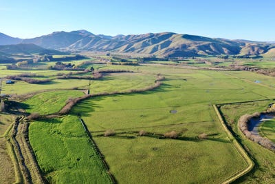 /international/nz/ardlussa-cattleflat-road-balfour-southland-320108308818/