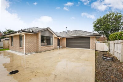 /international/nz/salisbury-street-ashhurst-manawatu-wanganui-320108527445/