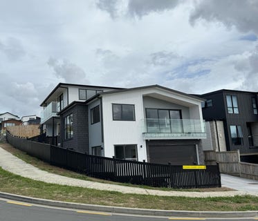 /international/nz/bremner-ridge-street-flat-bush-auckland-320100902436/