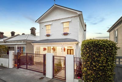 /international/nz/dedwood-terrace-saint-marys-bay-auckland-320096698067/